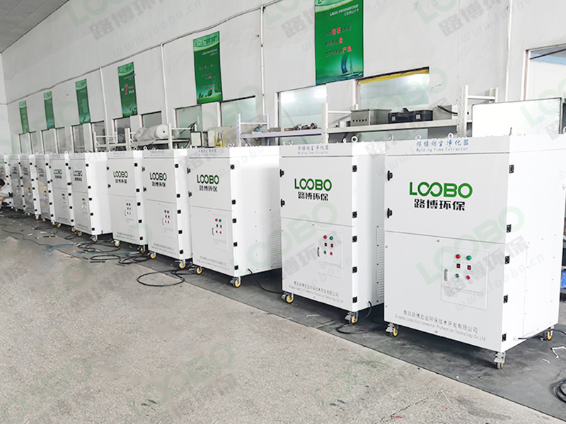 移動(dòng)式焊煙凈化器發(fā)貨.jpg 移動(dòng)式焊煙凈化器發(fā)貨.jpg