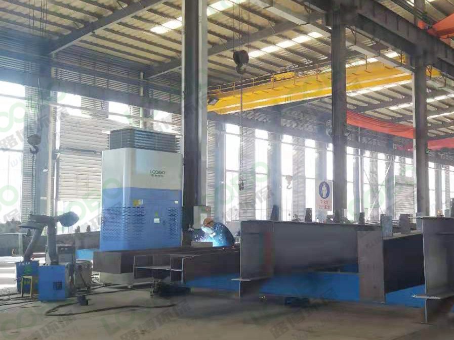 高效凈化，循環(huán)利用，自循環(huán)煙塵凈化一體機(jī)，助力綠色生產(chǎn)，打造無塵車間.jpg