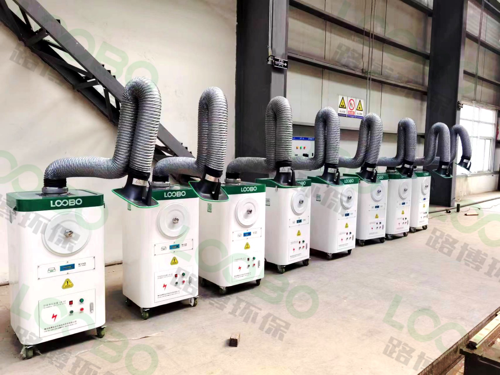 多級(jí)過(guò)濾，強(qiáng)力除塵——焊煙凈化器讓車(chē)間空氣更清新 (2).jpg